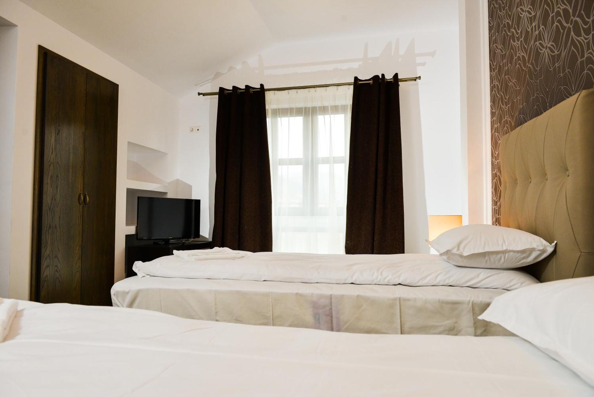 Park House Hotel Dej Ruang foto